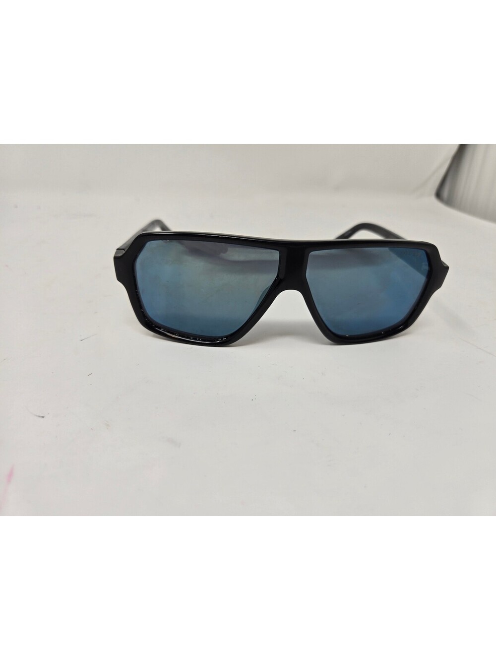 Guess Black Aviator Style Sunglasses with Blue Tinted Lenses